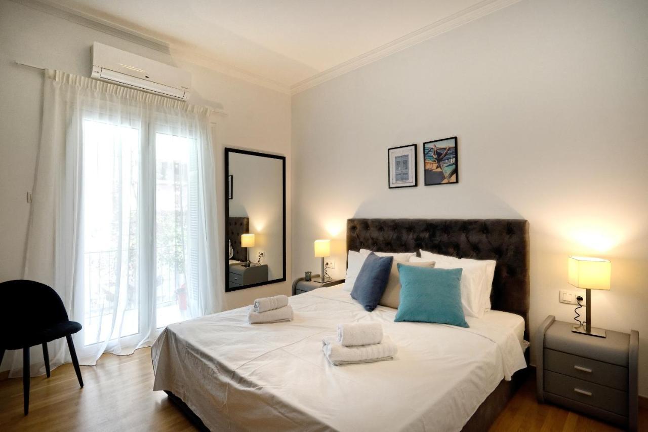 Elegant Big Apartment In Athens Center With Balcony Ngoại thất bức ảnh